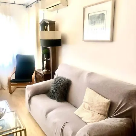 Nuevo! Con Piscina A 2 Minutos Estacion Tren Ave Apartman